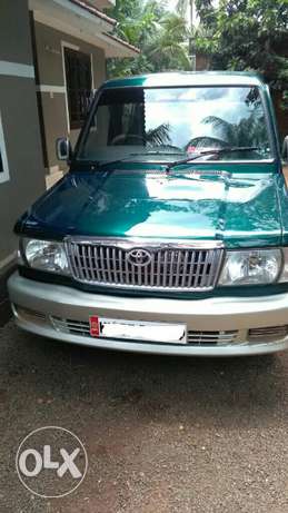 Toyota Qualis diesel 80 Kms  year