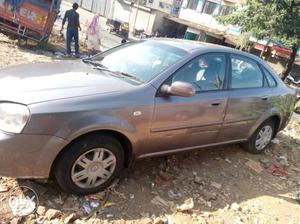  Chevrolet Optra Magnum cng  Kms