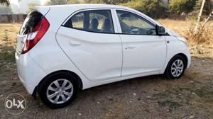  Hyundai Eon petrol  Kms