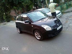 Maruti Suzuki Swift Ldi (make Year ) (diesel)