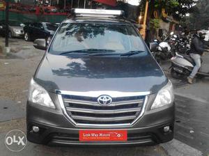 Toyota Innova 2.5 V 8 Str (make Year ) (diesel)