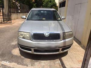 Skoda superb elegant 2.5 v6 diamond silver