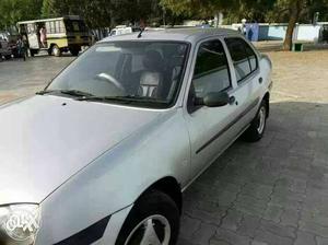  Ford Ikon petrol  Kms