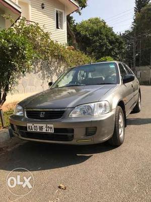 Honda city 1.3, stone Grey, which is in a