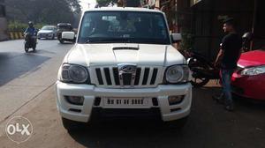 Mahindra Scorpio Vlx 2wd Airbag At Bs-iv (make Year ) (d