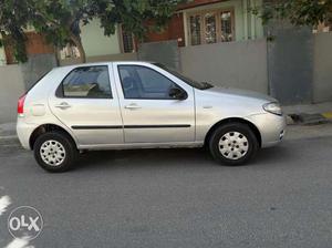 Fiat Palio Stile Sl 1.1 (make Year ) (petrol)