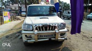 Mahindra Scorpio Vlx 2wd Bs-iv (make Year ) (diesel)