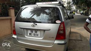  Toyota Innova diesel  Kms