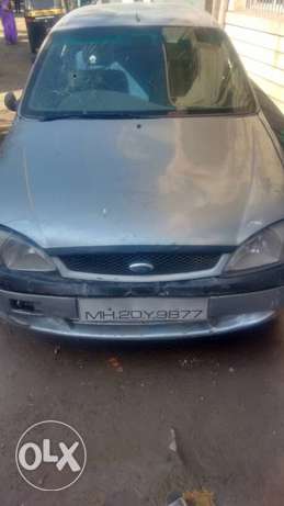  Ford Ikon petrol  Kms