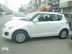  Maruti Suzuki Swift cng  Kms