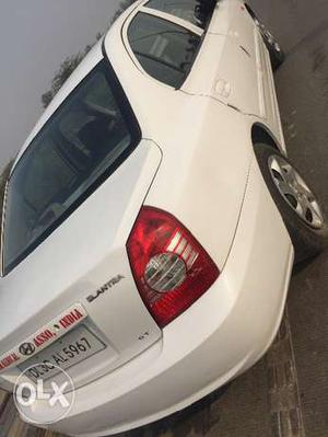  Hyundai Elantra petrol  Kms