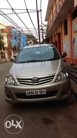 Toyota Innova 2.0 G4 (make Year ) (diesel)