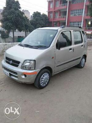 WagonR Lxi  CNG on paper Gear lock centre lock AC