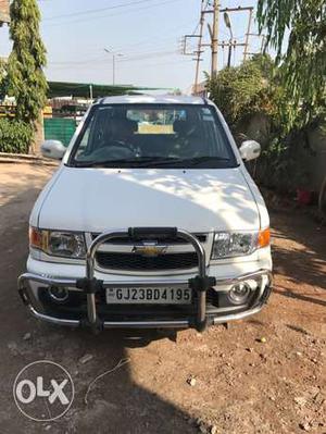 Chevrolet Tavera 6 Month Old B3 Excllent condition
