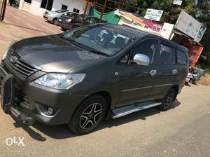 Toyota Innova 2.0 G4 (make Year ) (diesel)