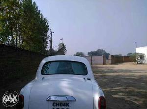  Hindustan Motors Ambassador petrol  Kms