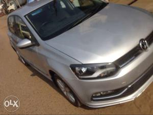  Volkswagen Polo petrol  Kms