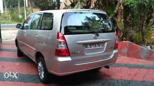  Toyota Innova diesel  Kms