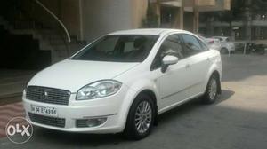 Fiat Linea Emotion Pk 1.4 (make Year ) (petrol)