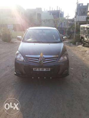 Toyota Innova diesel 178 Kms  year