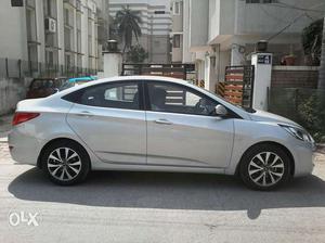 Hyundai Fluidic Verna 1.6 Vtvt Sx (make Year ) (petrol)