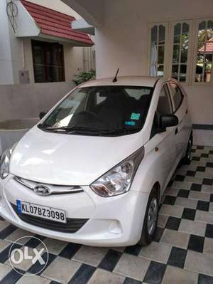  Hyundai Eon petrol  Kms