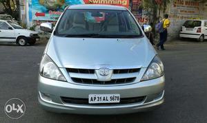 Toyota Innova 2.5 V 7 Str (make Year ) (diesel)