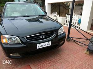Very good conditioned Hyundai accent car