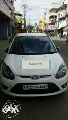  Ford Figo petrol  Kms