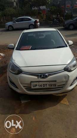 Hyundai I20 Magna 1.4 Crdi (make Year ) (diesel)