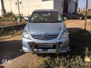  Toyota Innova diesel  Kms