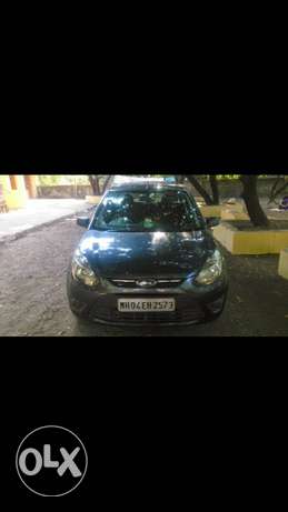  Ford Figo petrol  Kms