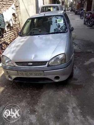  Ford Ikon cng  Kms