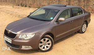 Skoda Superb Ambition 2.0 Tdi Cr At (make Year ) (diesel