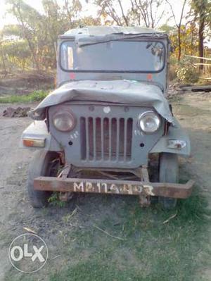 (jeep) Mahindra diesel  Kms