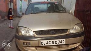  Ford Ikon petrol  Kms