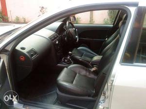  Ford Mondeo petrol  Kms