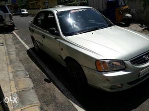 Hyundai Accent Gls 1.6 (make Year ) (petrol)