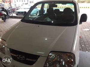  Hyundai Santro Xing cng  Kms