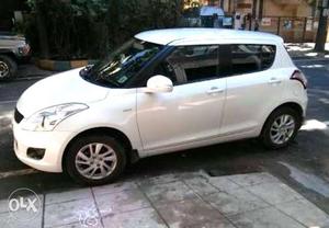 Maruti Suzuki Swift Zxi (make Year ) (petrol)