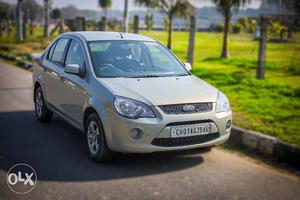 Ford Fiesta Classic  Grey-Green 3 lacs