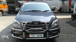 Toyota Innova 2.5 G4 8 Str, , Diesel