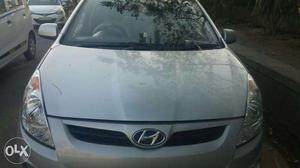 I 20 Diesel Magna with new battery and seat cover in good