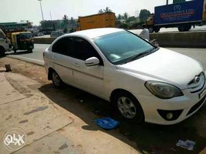 Excellent condition Hyundai Verna Spl Edition diesel 