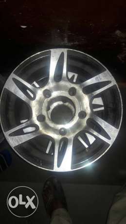  Mahindra Renault Others petrol  Kms