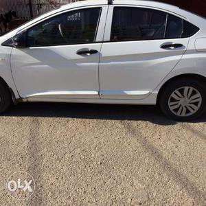 Honda City i-DTEC White