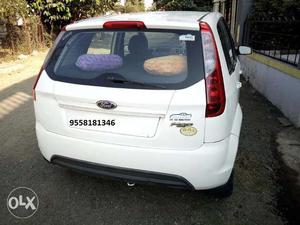 Ford figo  cng sequacial fitted good condition car just