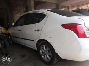 Nissan Sunny for immediate sale