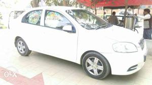  Chevrolet Aveo cng  Kms