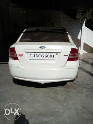  Ford Fiesta Classic cng  Kms